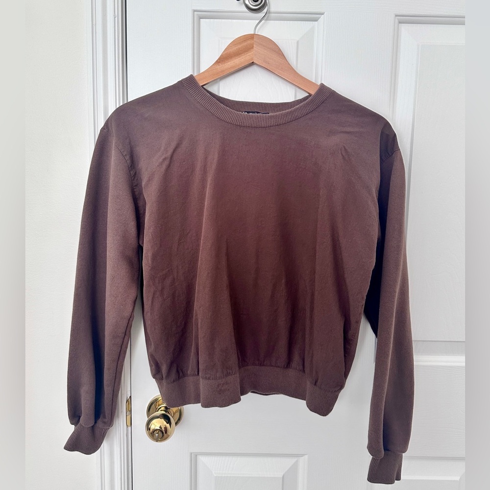 Zara long sleeve sweater size small brown color